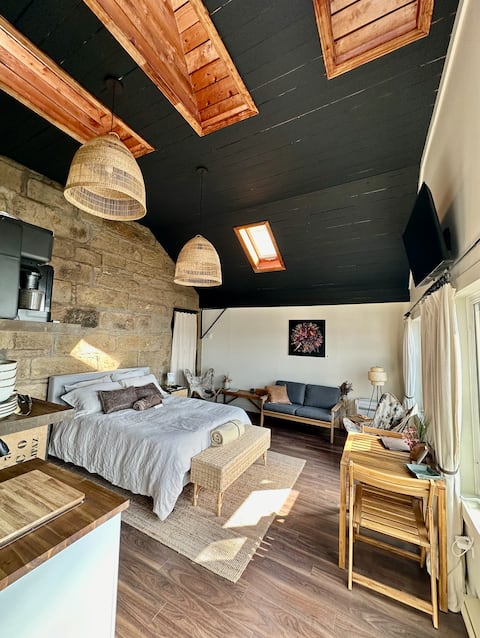 The Stonehouse Makers' Maisonette