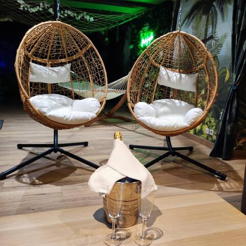 Jungle Apartment + Private Balneo – Cozy Atmosphere