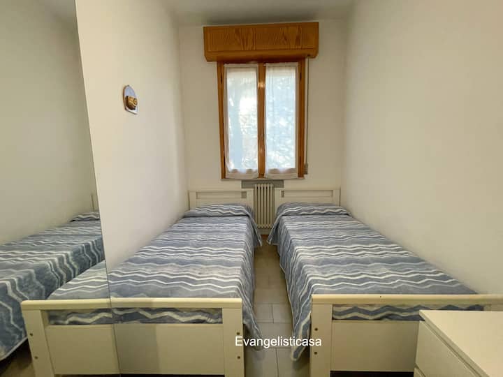 საძინებელი 3