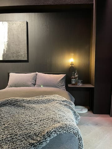 STUMP Serviced Apartments managed Airbnb listing 1