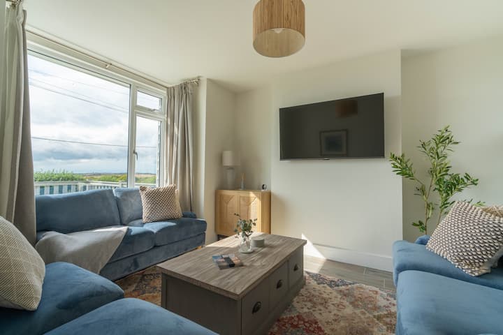 Griffin's Rest | Countryside Views  With Parking - Cornualles