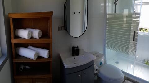 Top Airbnb: Linda Tiny House with breakfast in Pirque
