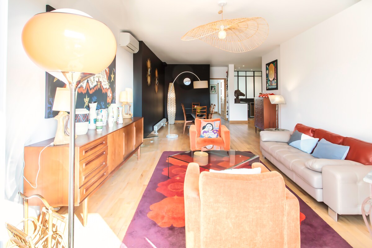 Successful Airbnb property: Chic & Retro Curls in Garibaldi