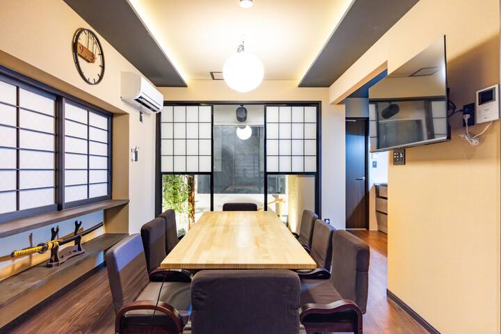 Asakusa Ninja House| 70m2 |5-min to Tokyo Skytree! gallery image 3