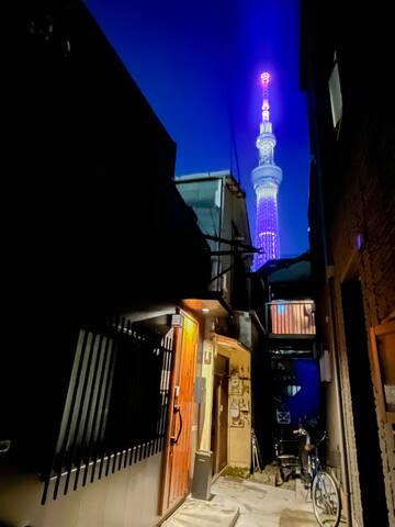 Asakusa Ninja House| 70m2 |5-min to Tokyo Skytree! gallery image 5