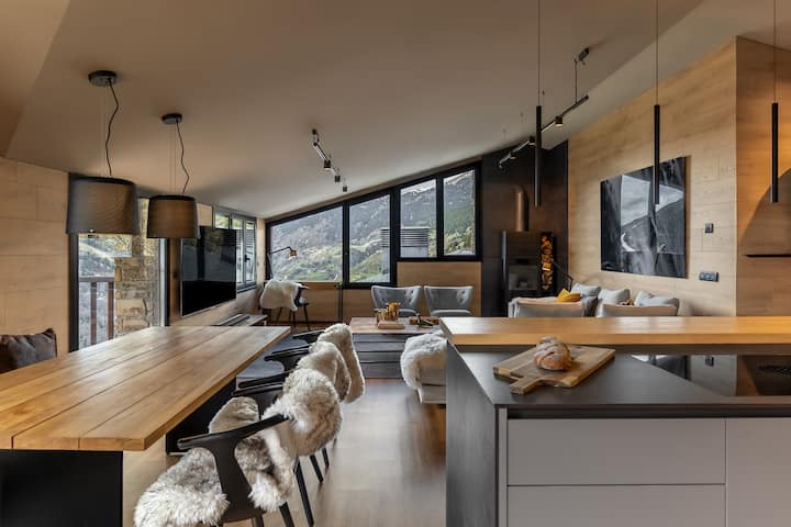 Luxury Summit Penthouse 4br Residence - Andorra