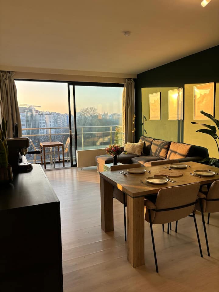 Central Apartment With City Park View And Terrace - Antwerp