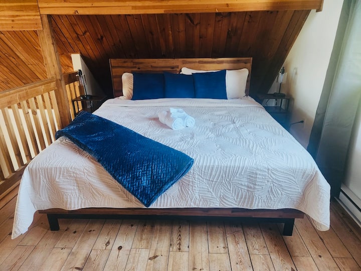 Schlafzimmer 1