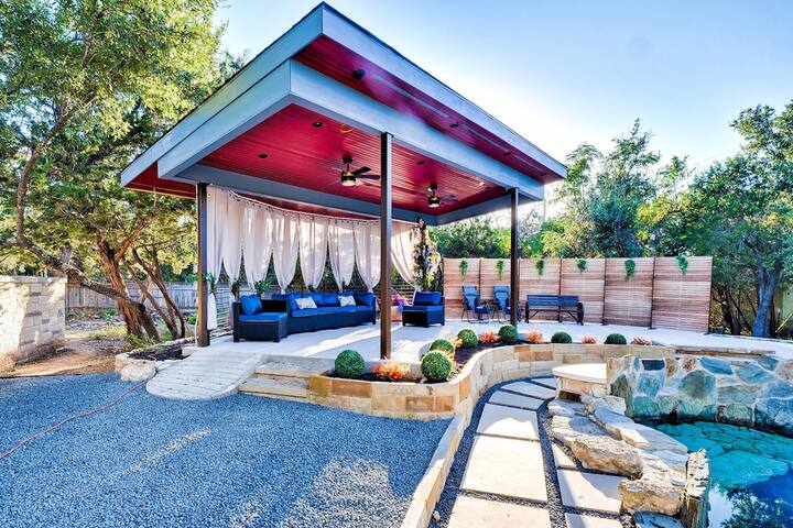 Austin Retreat 4 Bedroom, 3.5 Bath, Pool, & HotTub gallery image 3