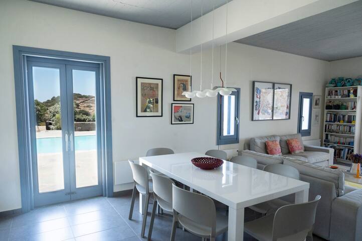 Villa Levanda in the island of kea gallery image 5