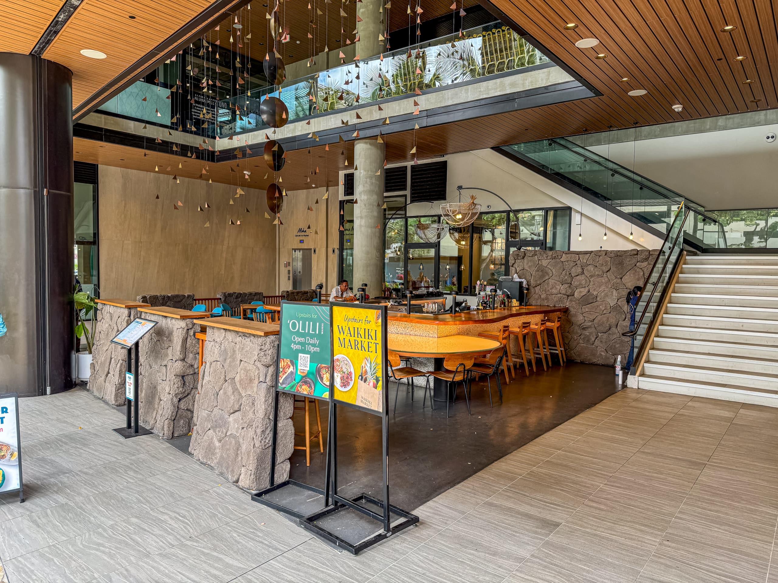 [New] Walk Score 95 | Mtn+City View | Kitchenette - Image 19