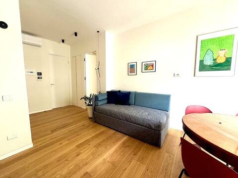 Top Airbnb: Zeus - Luxury Apartment a Como