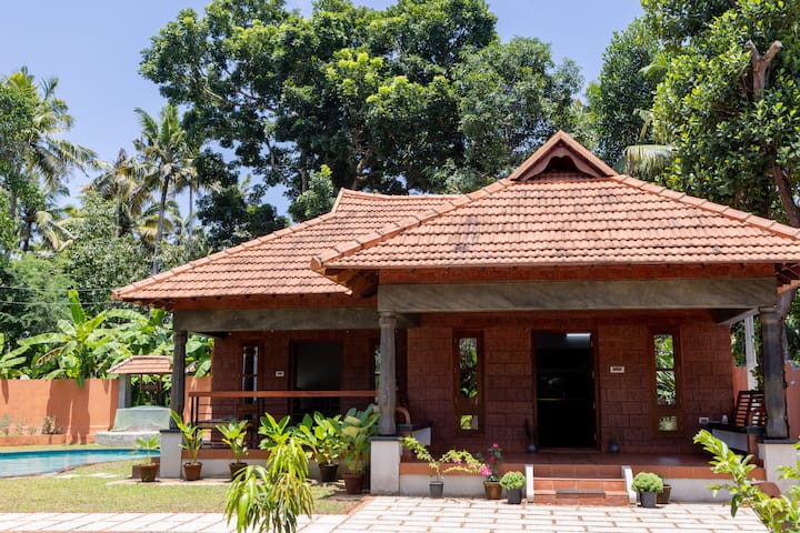 Earthy beach bungalow