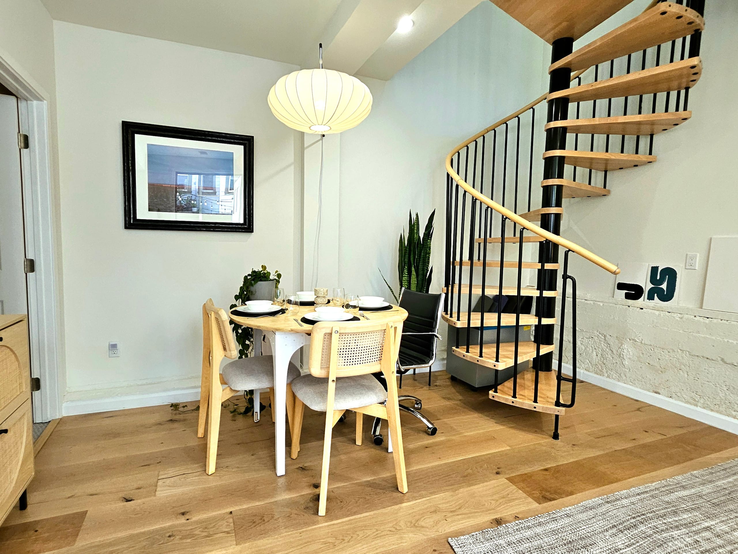 Guesthouse in San Francisco · ★4.98 · 2 bedrooms · 3 beds · 1 bath - Image 13