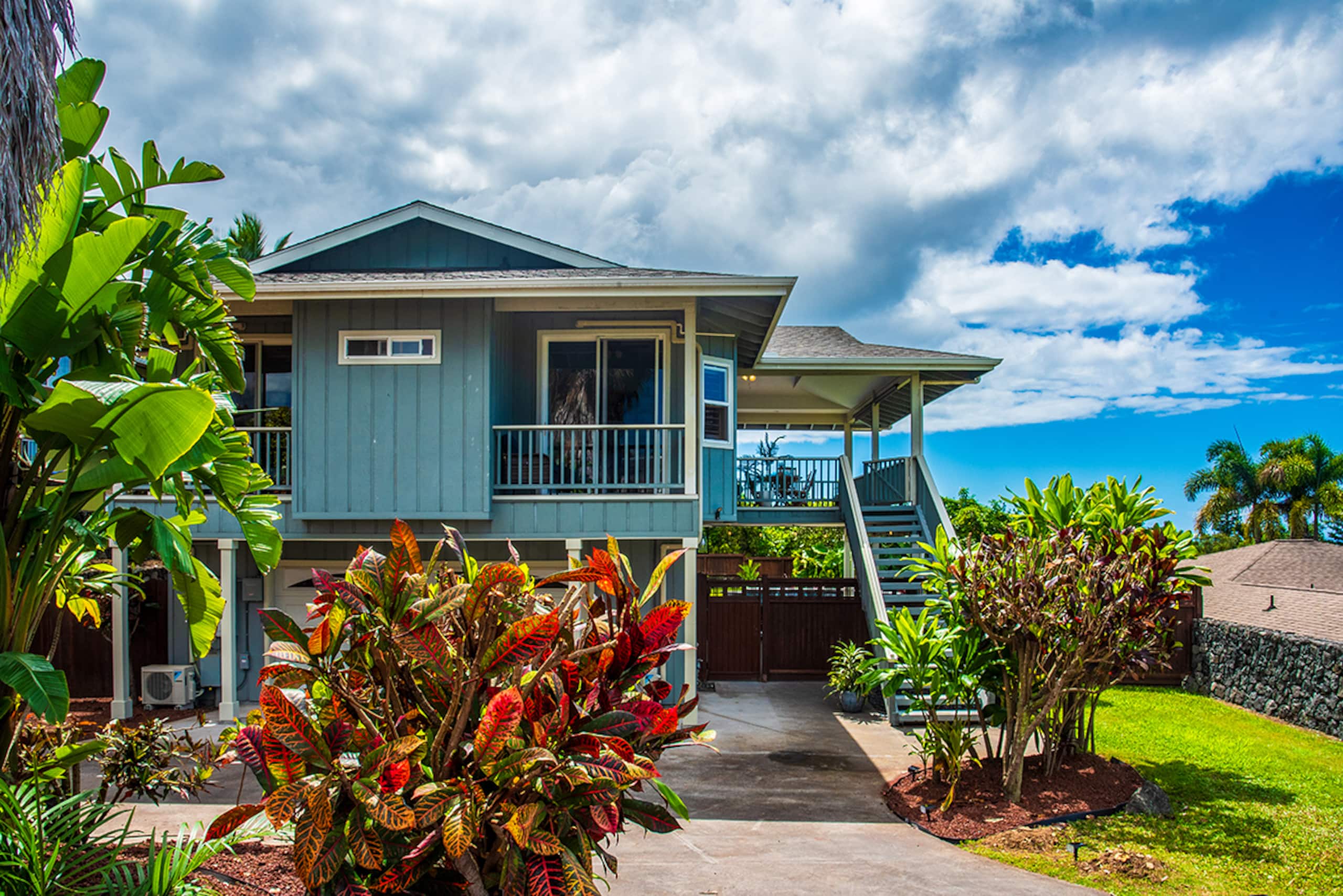 Home in Kailua-Kona · ★4.99 · 4 bedrooms · 8 beds · 3 private baths - Image 34
