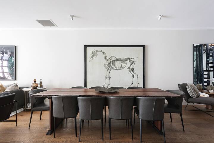 Urban Luxury in Surry Hills gallery image 3