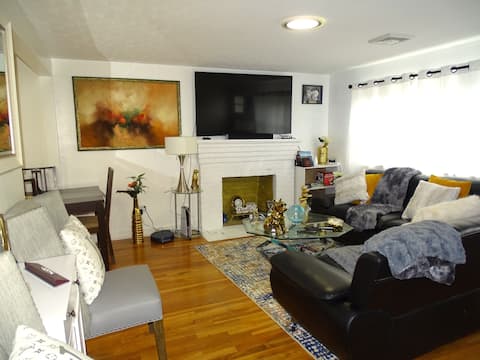 Comfortable and Convenient 3 Bed Home