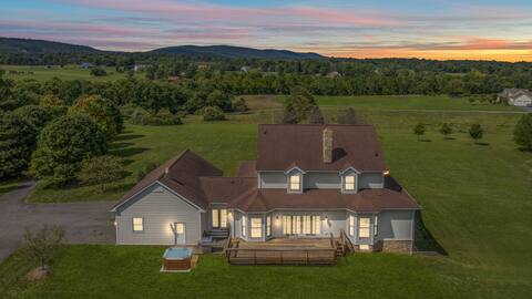 Expansive Villa w/ Hot Tub, Fire Pit, Sleeps 22