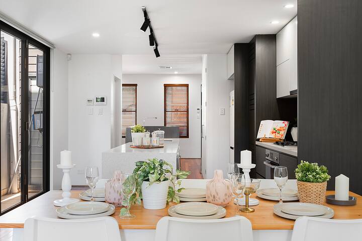 *Jam Home | Newtown Haven close to Sydney CBD gallery image 4