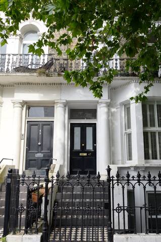 6 Guest, 4 bed Cosy Home – Family Friendly gallery image 3