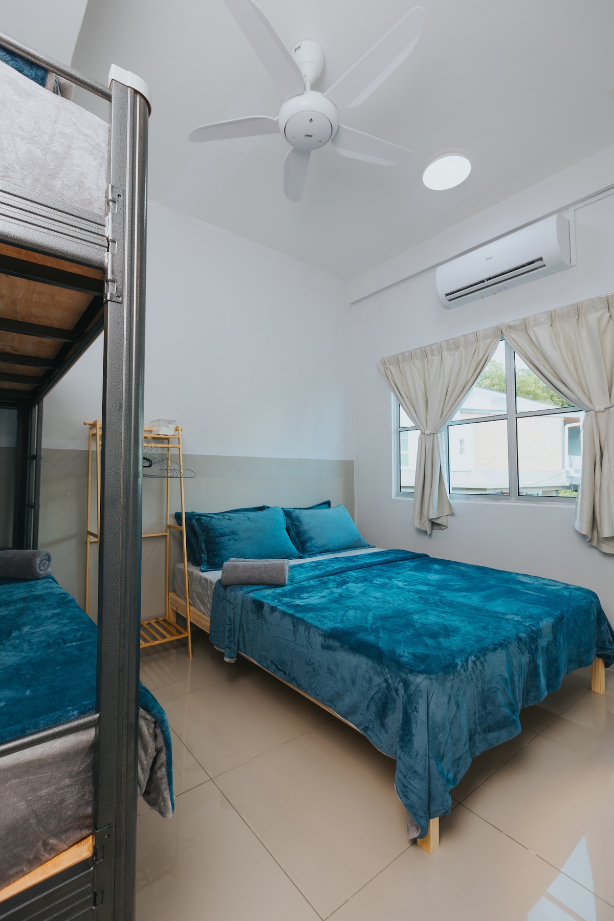 غرفة النوم 2