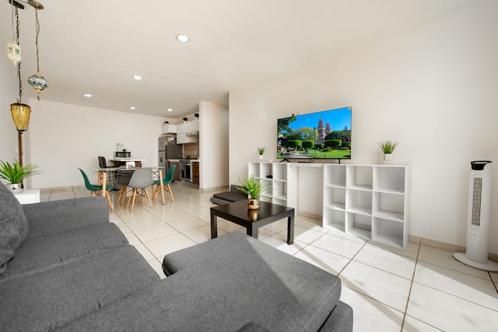 Garden View (Ground Floor) - Morelia