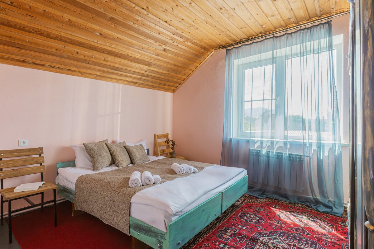 საძინებელი 2