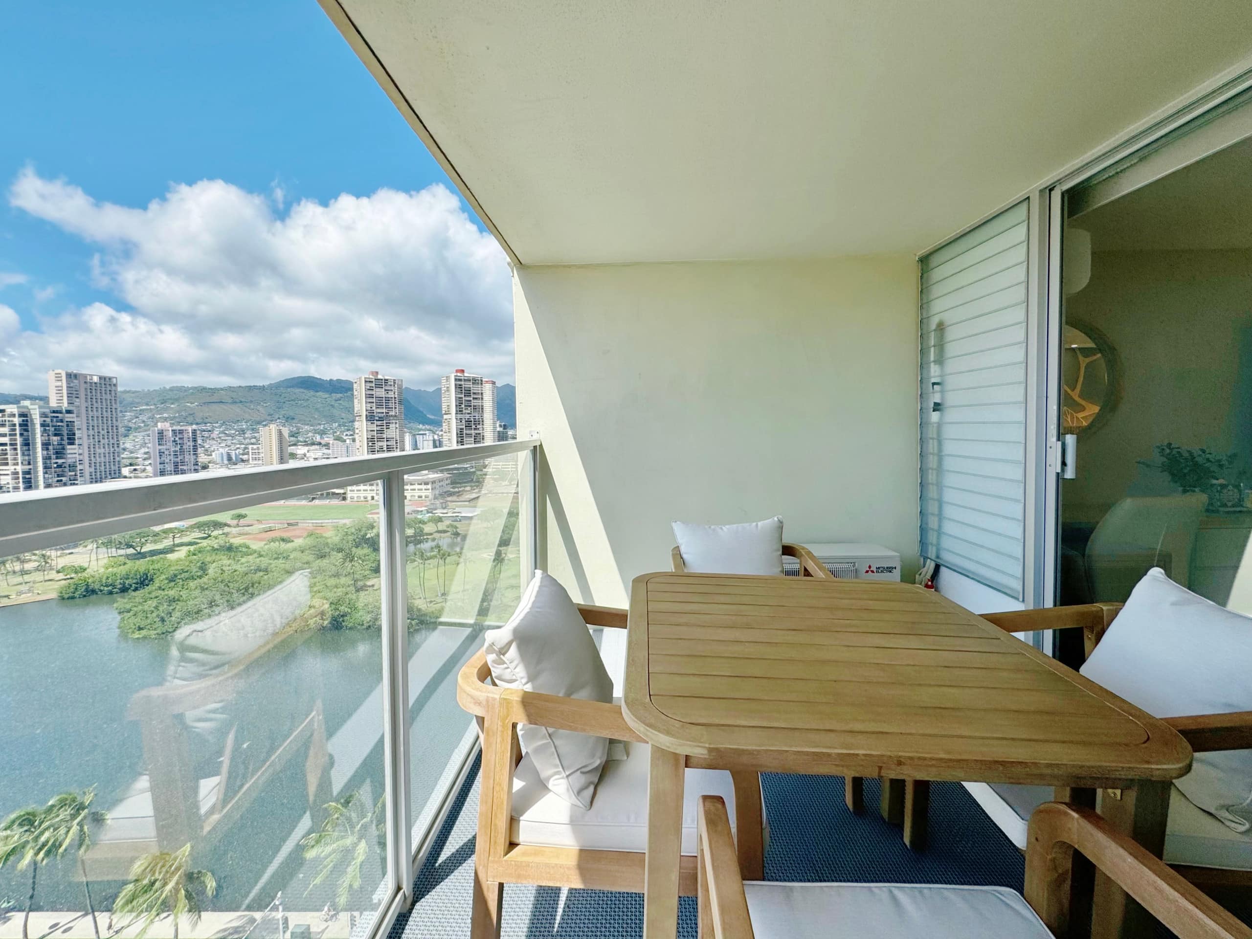 19F-Stunning Modern Studio/2 Queens-Waikiki Beach~ - Image 29