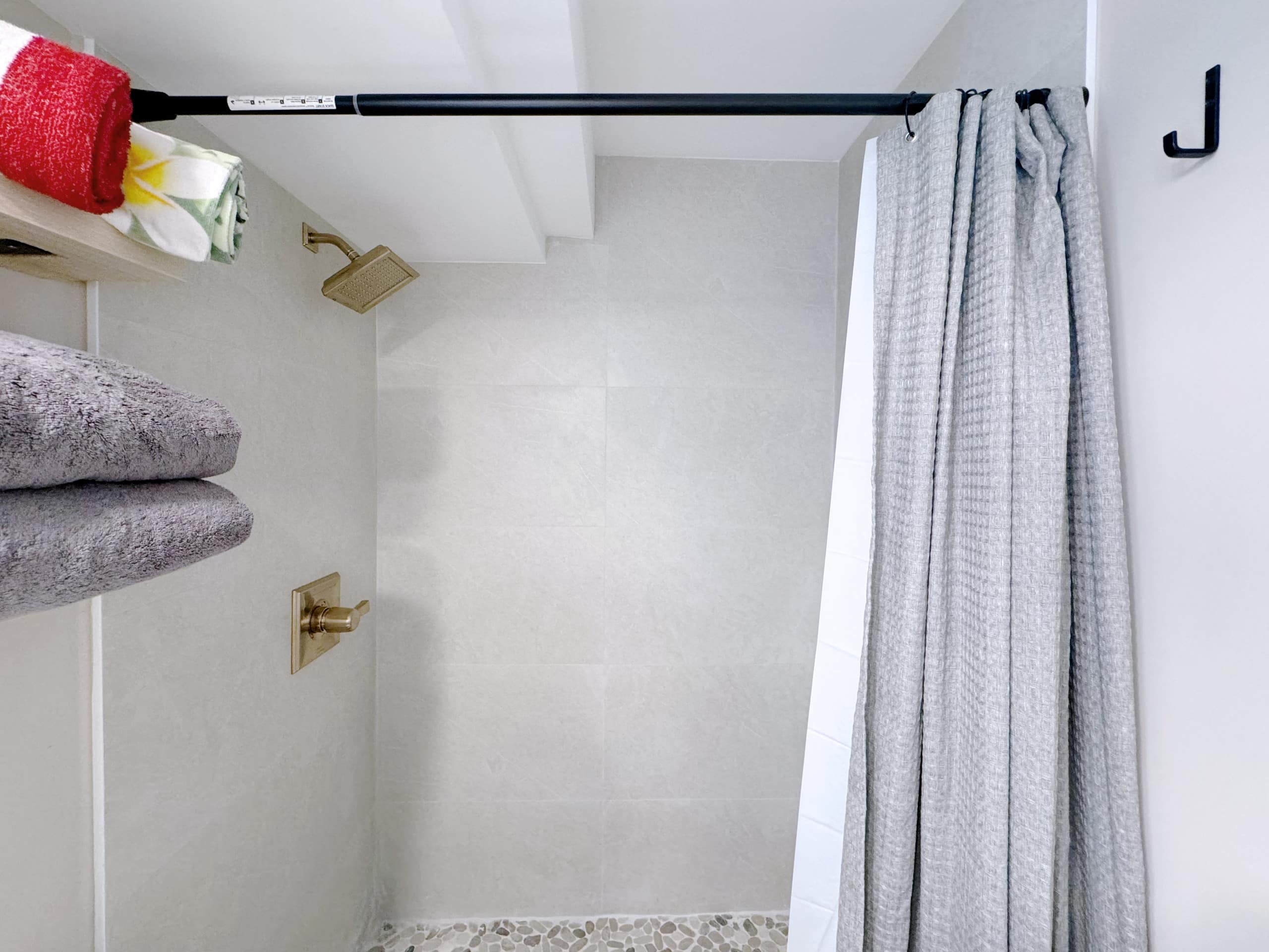 19F-Stunning Modern Studio/2 Queens-Waikiki Beach~ - Image 27