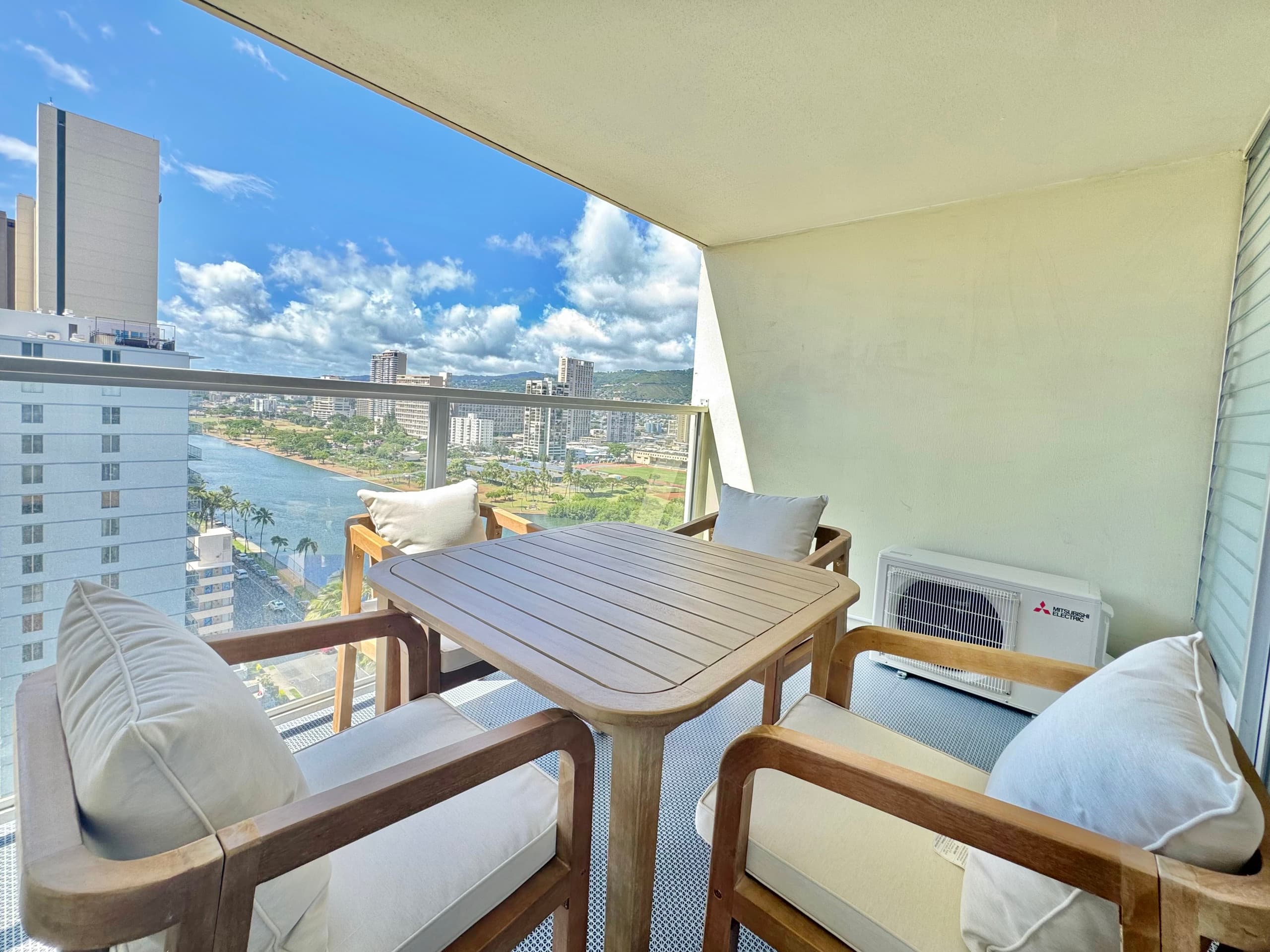 19F-Stunning Modern Studio/2 Queens-Waikiki Beach~ - Image 28