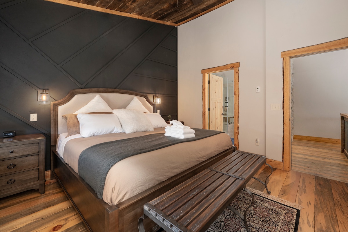 Hlavný apartmán na hlavnom poschodí č.2