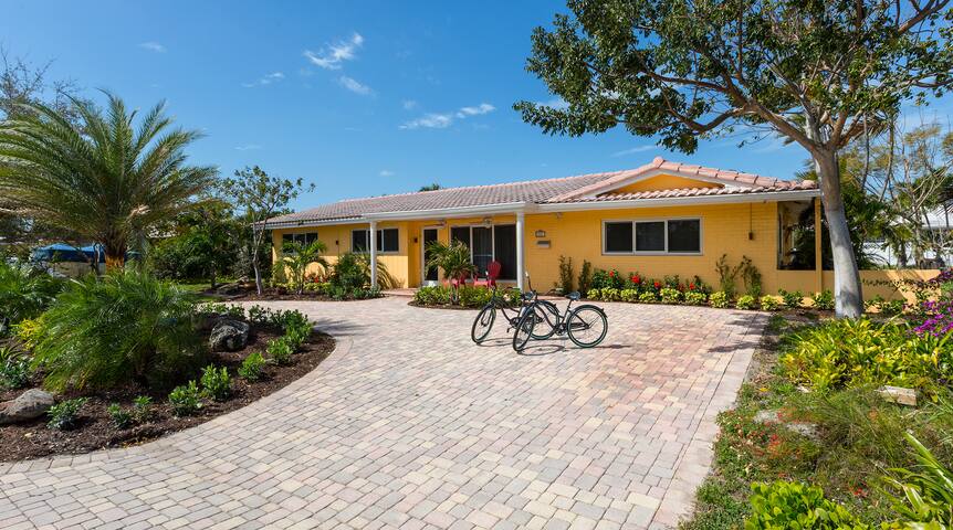 5Bedroom-Heated Pool-Near Beach gallery image 2