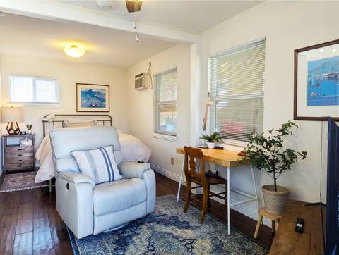 Best Location In Downtown Costa Mesa A