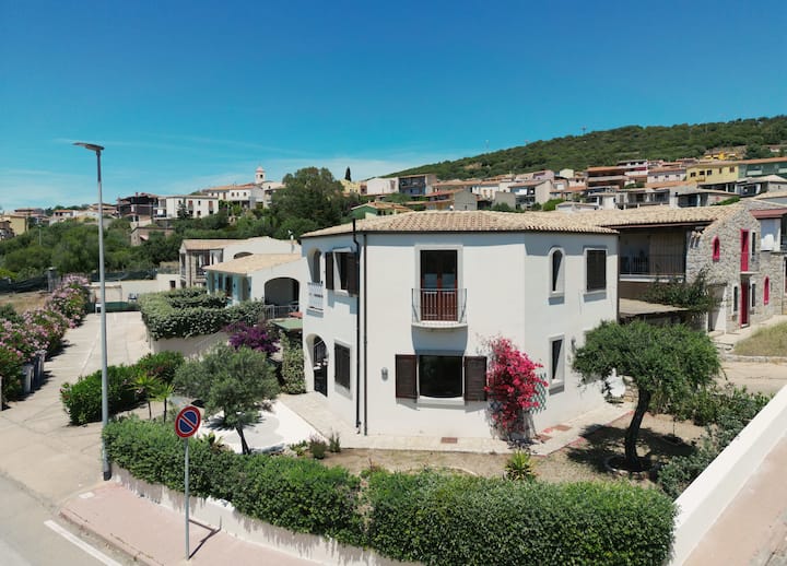 Badesi – Sea View Villa With Pool In Gallura - Sardenha