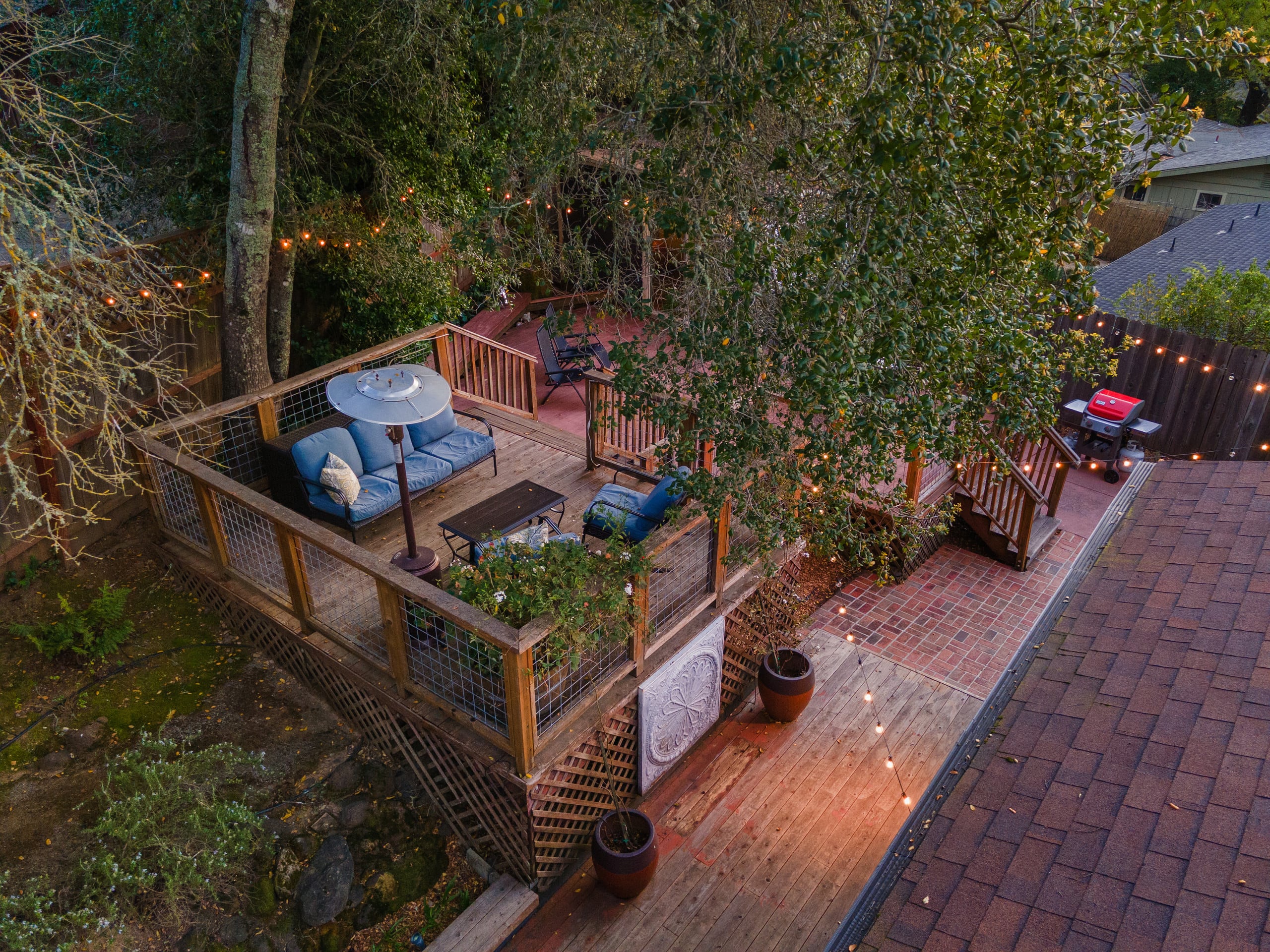 Hilltop Wine Country Retreat with Mountain Views - Photo 37