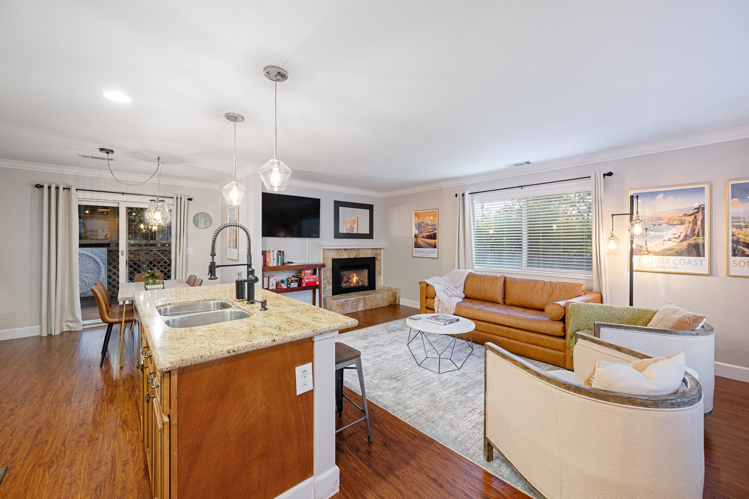 Hilltop Wine Country Retreat with Mountain Views - Photo 12