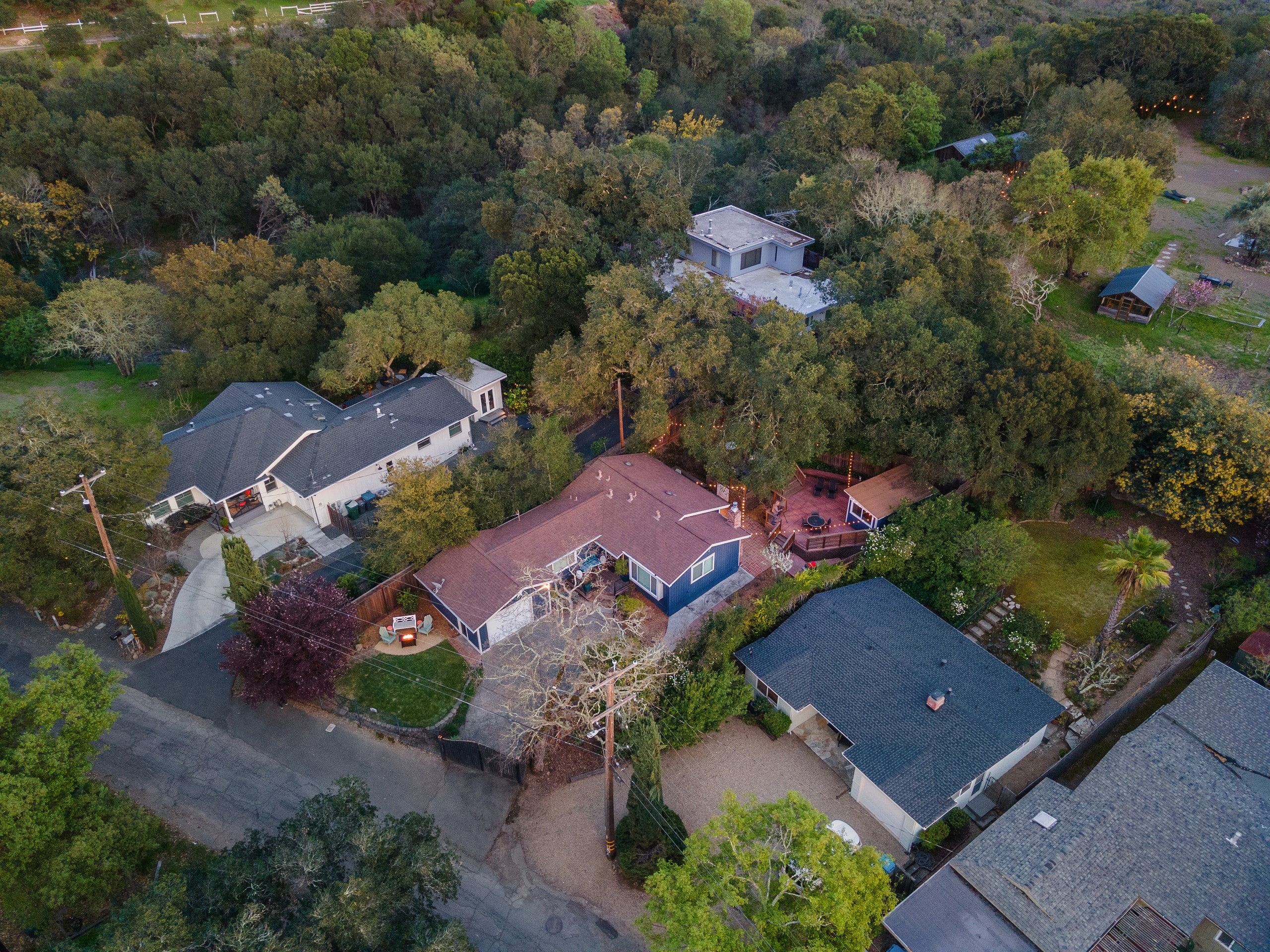 Hilltop Wine Country Retreat with Mountain Views - Photo 84