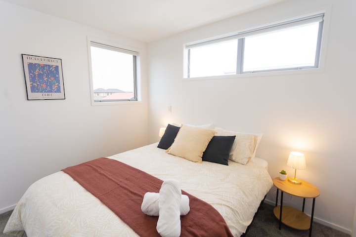 غرفة النوم 1