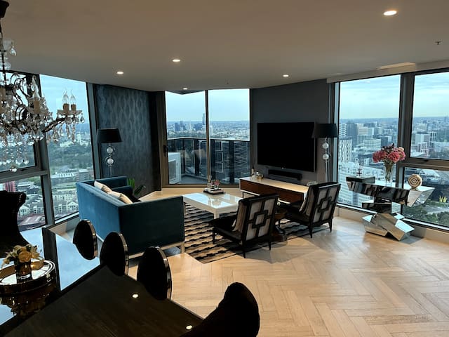 Premium Penthouse! gallery image 2