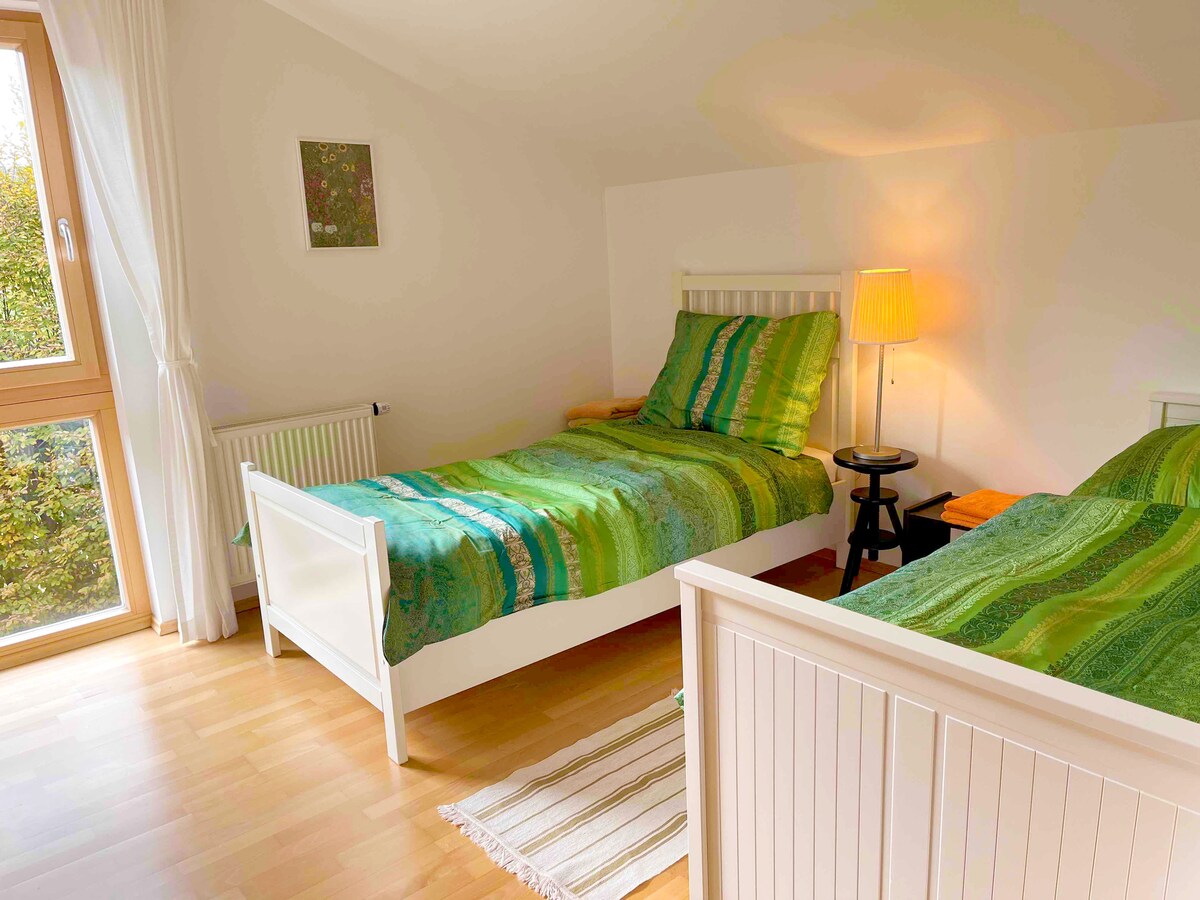 Dormitorio Adele con cama doble extraíble y cama individual