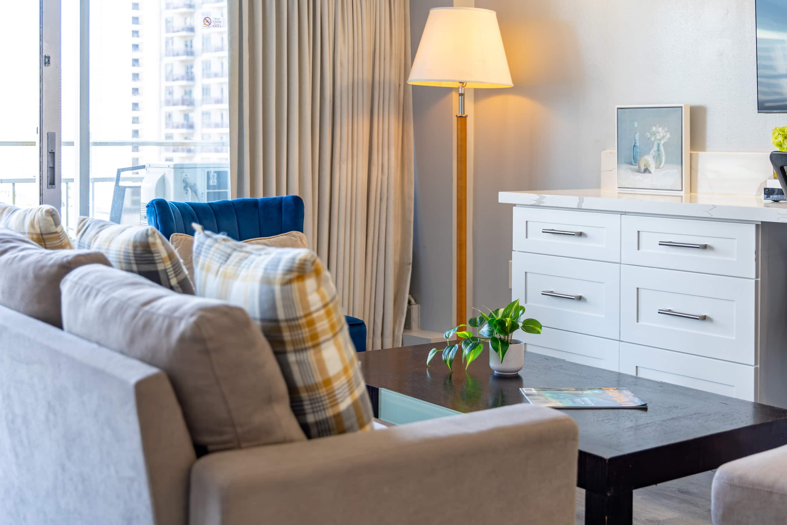 Condo in Honolulu · ★4.7 · Studio · 2 beds · 1 private bath - Image 5
