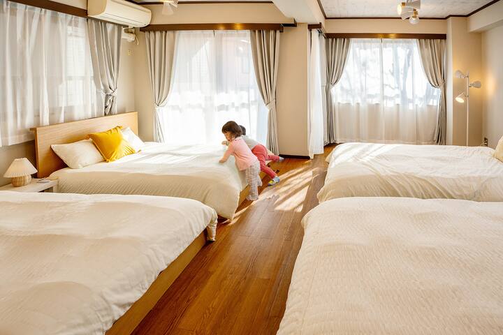 146㎡ 4~18ppl / Private Urban Vacation Home/ Disney gallery image 2