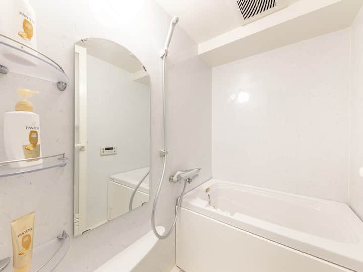 ・【バスルーム】シャンプー・コンディショナー・ボディーソープをご用意しております