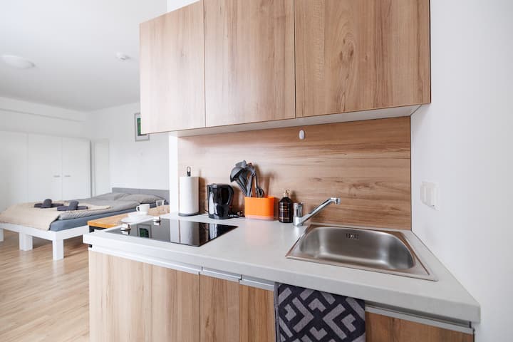 Central Urban Studio - Doppelzimmer - Wiener Neustadt