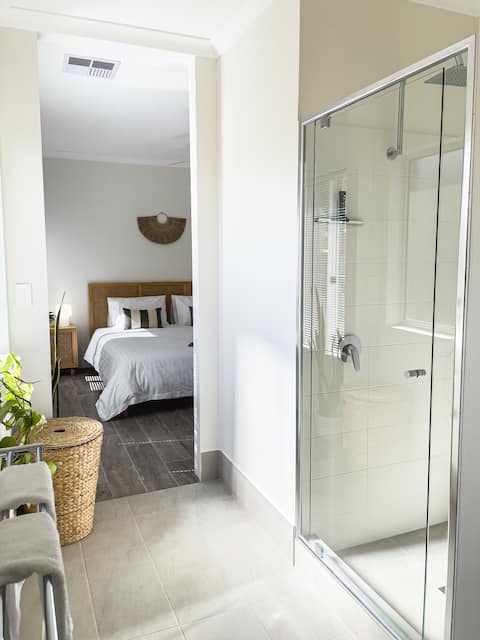 The Tide | A Charming New Build Home