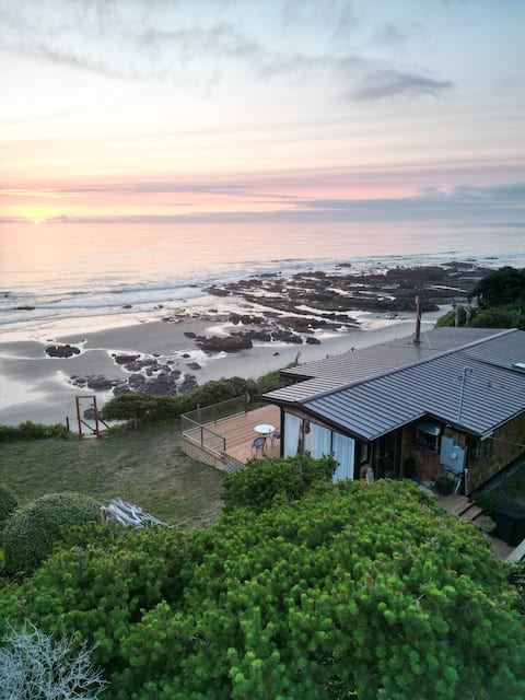 The Surf House w/ private beach access & hot tub!