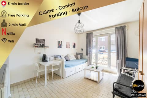 EMbnb | Studio with Parking, 15 Min from Geneva