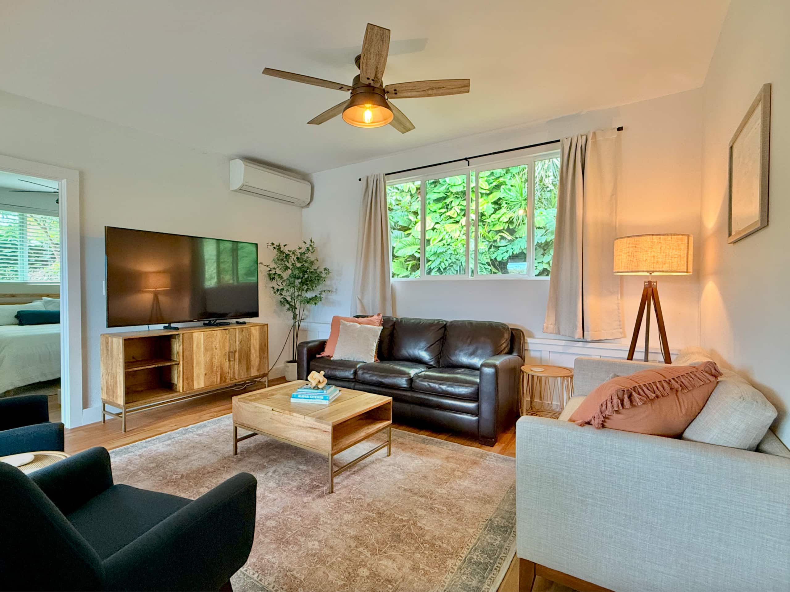 Home in Kailua-Kona · ★4.98 · 3 bedrooms · 3 beds · 2 private baths - Image 2