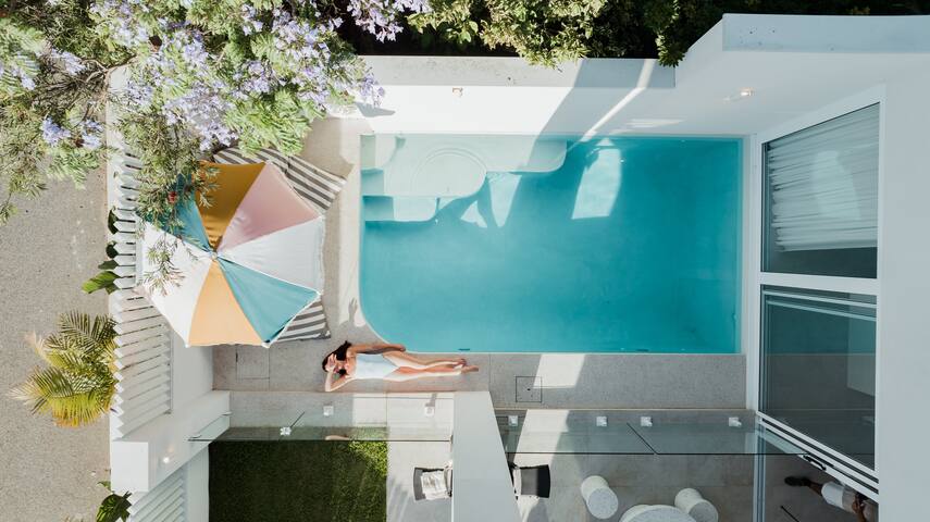 Pura Vida Retreat – with pool