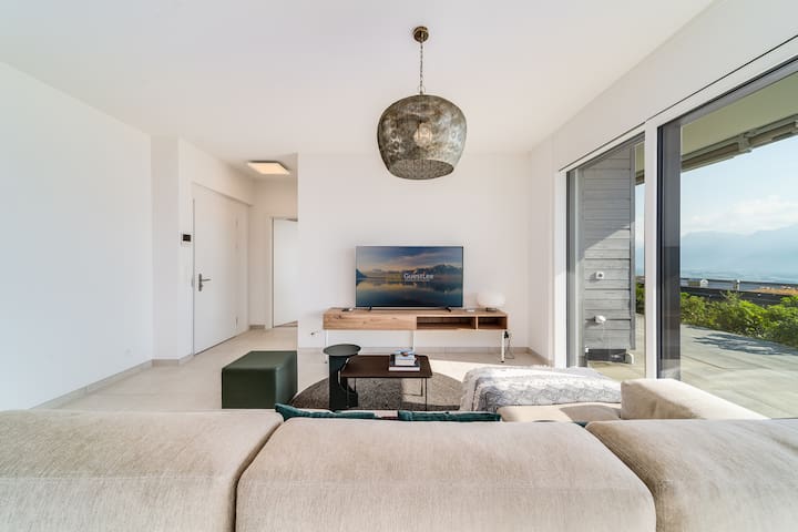 Modern 5-Star Stay in Glion | Underfloor Heating